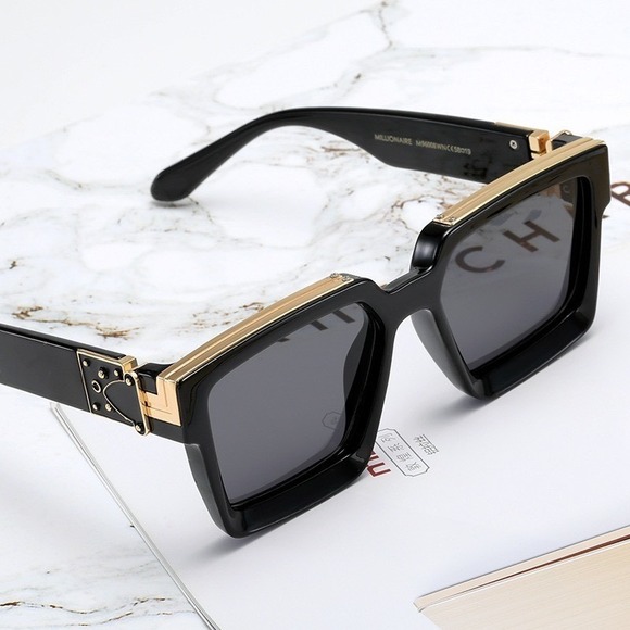 Square Sunglasses Black Frame Gold Accent Designer Style Fashion Shades Luxury - Picture 4 of 9